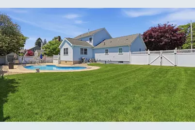 35 Kendrick Road, Wakefield, MA 01880 - Photo 28
