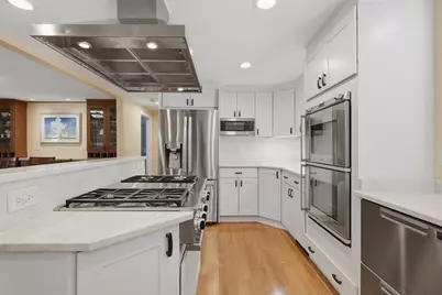 35 Kendrick Road, Wakefield, MA 01880 - Photo 6