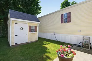 300 East Washington, North Attleboro, MA 02760 - Photo 26