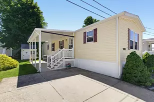 300 East Washington, North Attleboro, MA 02760 - Photo 2