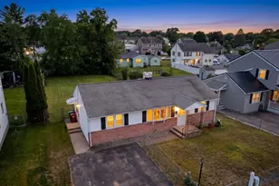 160 Burnham Rd, Lowell, MA 01852 - Photo 2