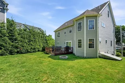38 Woodley Ave, Boston, MA 02132 - Photo 36