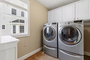 38 Woodley Ave, Boston, MA 02132 - Photo 18