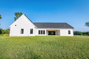 65 Marvel St, Swansea, MA 02777 - Photo 40