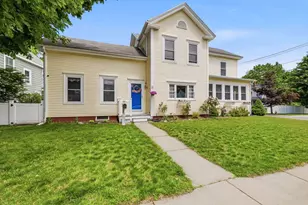 11 Colchester, Amesbury, MA 01913 - Photo 1