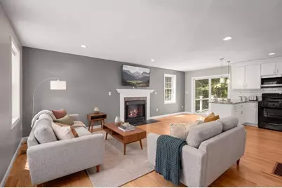 3 Poe Circle, Tyngsborough, MA 01879 - Photo 6
