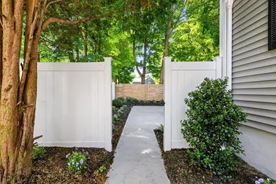 22 Park St #A, Wakefield, MA 01880 - Photo 24