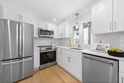 22 Park St #A, Wakefield, MA 01880 - Photo 14