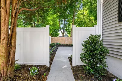 22 Park St #A, Wakefield, MA 01880 - Photo 24