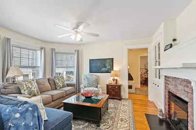 51 Gooch St, Melrose, MA 02176 - Photo 4