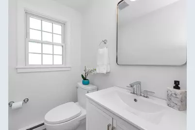 22 Park St #B, Wakefield, MA 01880 - Photo 14