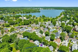 22 Park St, Wakefield, MA 01880 - Photo 2