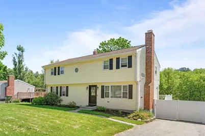 15 Old Farm Rd, Spencer, MA 01562 - Photo 2