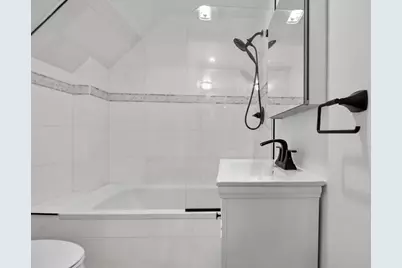 42 Wood St, Woburn, MA 01801 - Photo 28