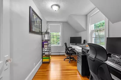 42 Wood St, Woburn, MA 01801 - Photo 24
