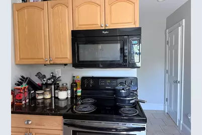 80 E Division #2, Braintree, MA 02184 - Photo 2