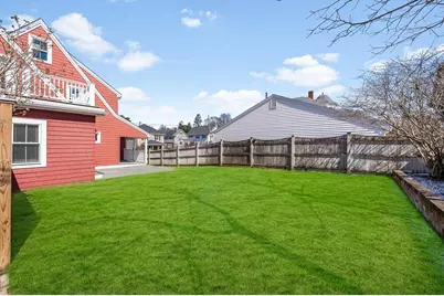 8 Riverside Ave, Gloucester, MA 01930 - Photo 32