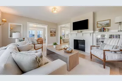 8 Riverside Ave, Gloucester, MA 01930 - Photo 4
