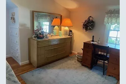 43 Pine Hill Rd, Springfield, MA 01118 - Photo 18