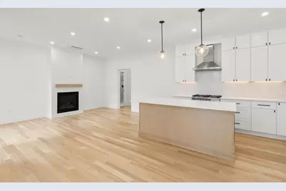 27 Shepard St #3, Boston, MA 02135 - Photo 6