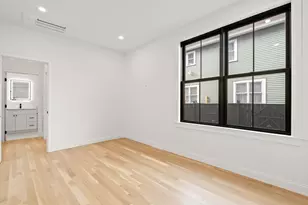 27 Shepard St, Boston, MA 02135 - Photo 16