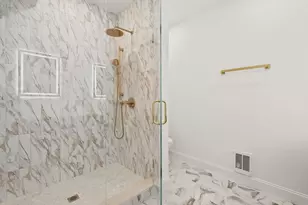 27 Shepard St, Boston, MA 02135 - Photo 24