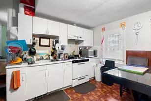 40 Victory Rd, Boston, MA 02122 - Photo 30