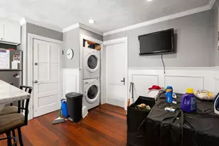 40 Victory Rd, Boston, MA 02122 - Photo 22
