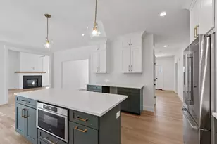 2 Colburn Ln, Littleton, MA 01460 - Photo 6