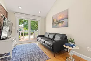 178 Webster St, Needham, MA 02494 - Photo 12