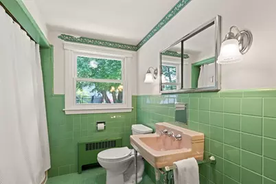 178 Webster St, Needham, MA 02494 - Photo 22