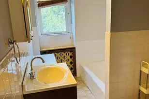 151 Grove St, Waltham, MA 02453 - Photo 10