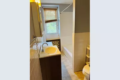151 Grove St #2, Waltham, MA 02453 - Photo 10