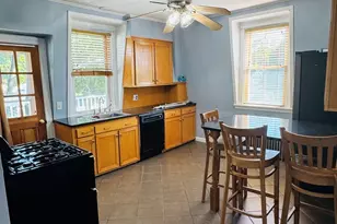 151 Grove St, Waltham, MA 02453 - Photo 6