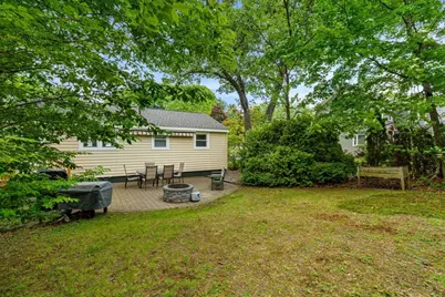 125 Hoyt Ave, Lowell, MA 01852 - Photo 34