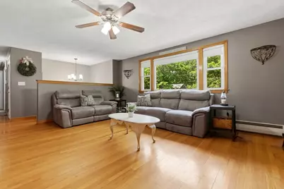 79 Martin Rd, Reading, MA 01867 - Photo 4