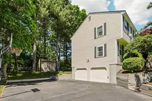 15 Lorraine Metcalf Dr, Wrentham, MA 02093 - Photo 4