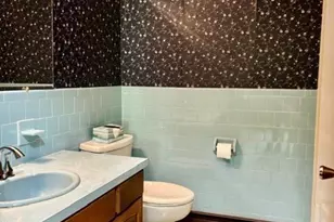 4122 Acushnet Ave, New Bedford, MA 02745 - Photo 16
