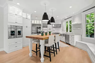 45 Whitehall Cir, Beverly, MA 01915 - Photo 2