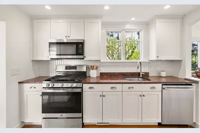 26 Karolyn Circle, Nahant, MA 01908 - Photo 16