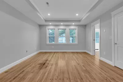 48 Webster St #0, Medford, MA 02155 - Photo 8