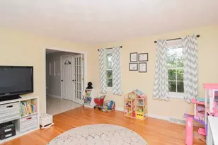 163 Old Ferry Dr, Methuen, MA 01844 - Photo 10
