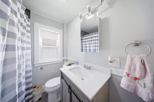 28 Parker Hill Ave, Milford, MA 01757 - Photo 22