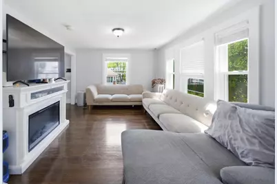 28 Parker Hill Ave, Milford, MA 01757 - Photo 10