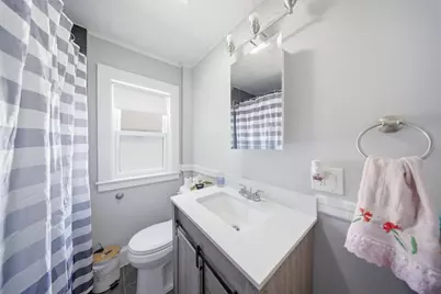 28 Parker Hill Ave, Milford, MA 01757 - Photo 22
