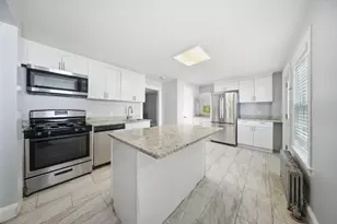 28 Parker Hill Ave, Milford, MA 01757 - Photo 10