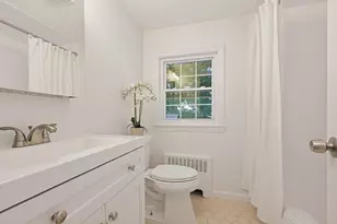 36 Grandview Ave, Melrose, MA 02176 - Photo 20