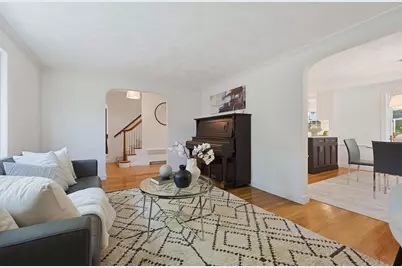 36 Grandview Ave, Melrose, MA 02176 - Photo 6