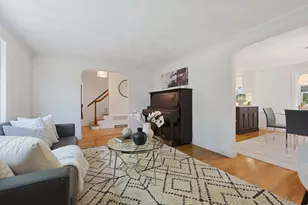 36 Grandview Ave, Melrose, MA 02176 - Photo 6