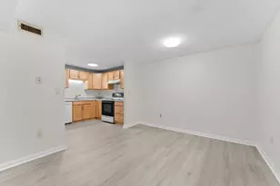 35 Eagle Ave, Brockton, MA 02301 - Photo 6